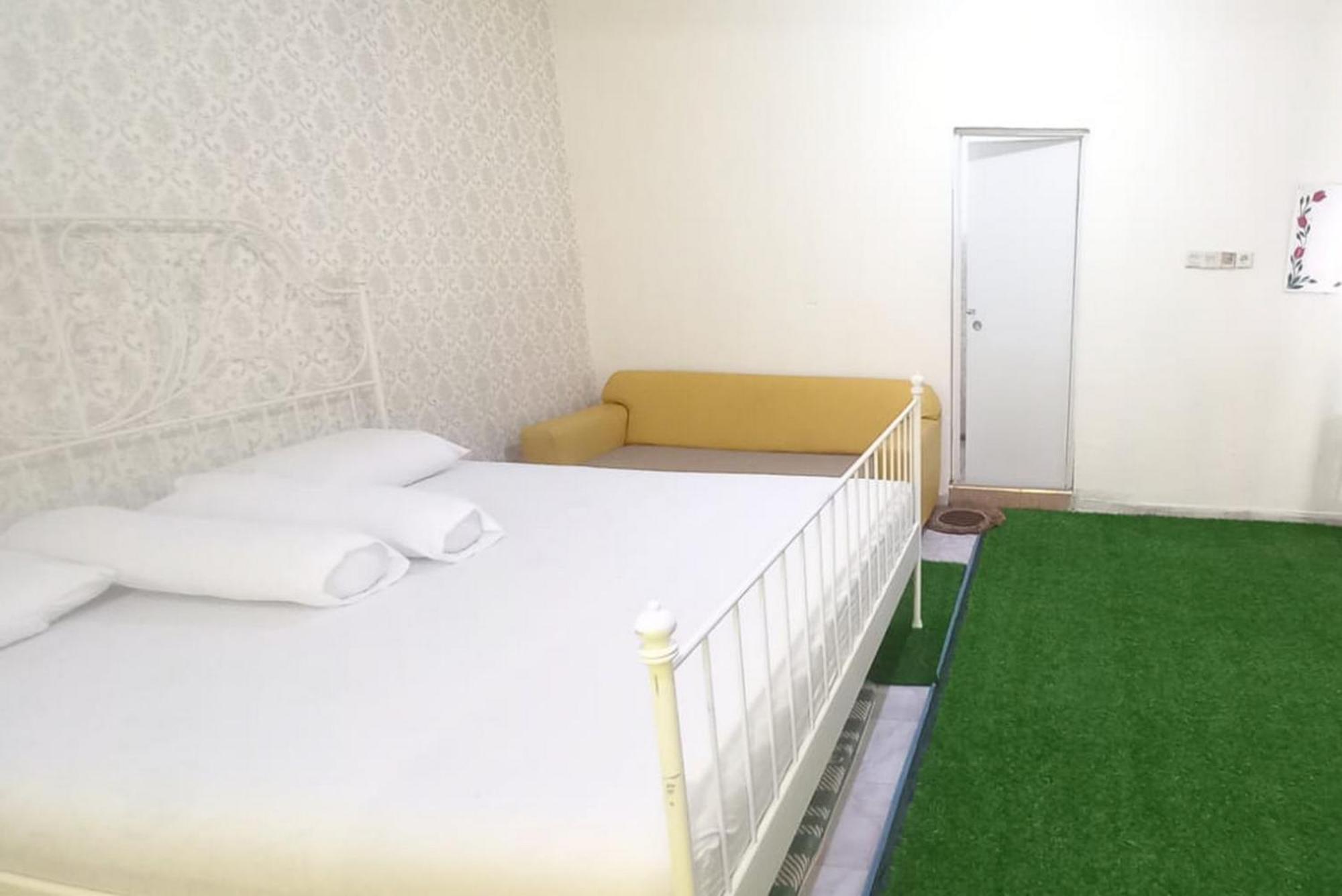 Fortuna Hotel Redpartner Near Exit Tol Paiton Esterno foto