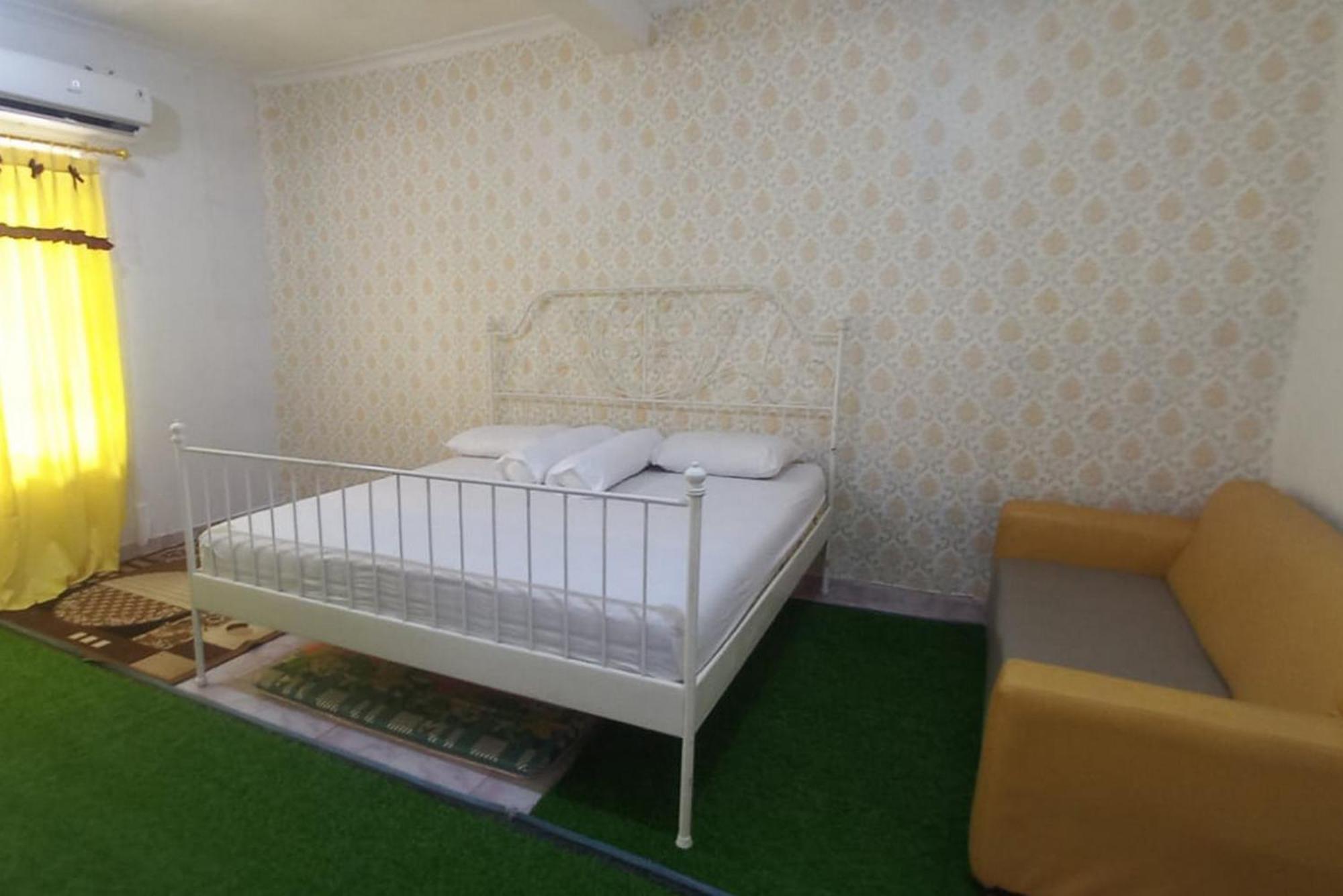 Fortuna Hotel Redpartner Near Exit Tol Paiton Esterno foto